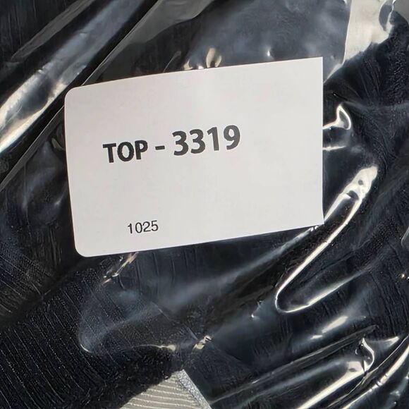 Daytrip Black Ribbed Lace-Up Front Top Large - Picture 6 of 6